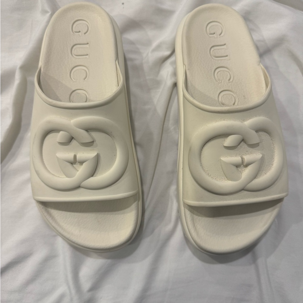 Gucci Interlocking G Platform Slide Sandals Rubber, size 7